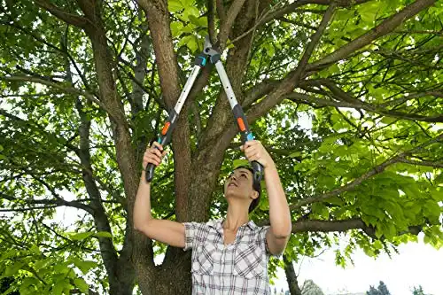 Gardena 1.65 Inch Cut Capacity 26.5'' Bypass Pruning Lopper