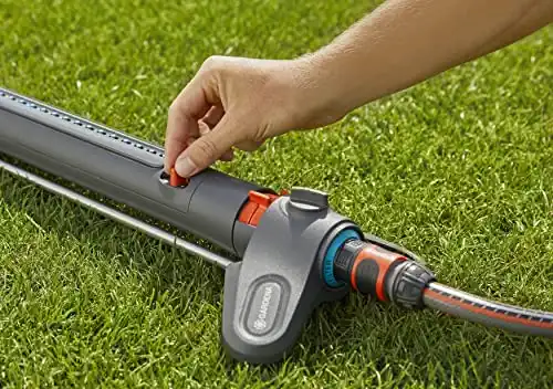GARDENA 18712-80 Aquazoom 2700 Sq Ft Frost Proof, Fully Adjustable Oscillating Sprinkler, for Flexible, Leak Proof and Precise Watering, Compatible with Any Hose Brand, Made in Germany