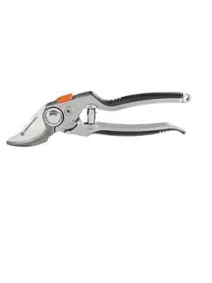 Gardena 8702 Premium Bypass Hand Pruner With Angled Cutting Head And 3/4-Inch Cut