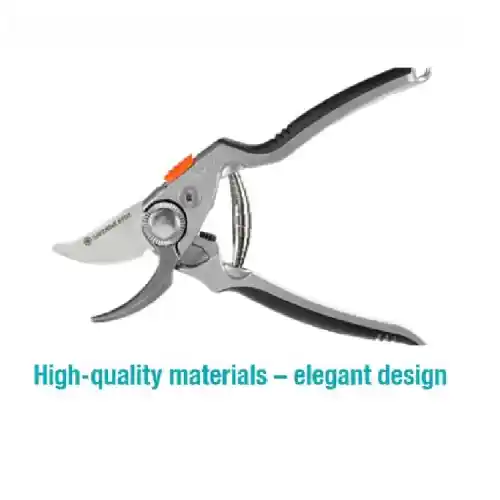 gardena-8702-premium-bypass-hand-pruner-with-angle-3-4.webp Gardena 8702 Premium Bypass Hand Pruner With Angled Cutting Head And 3/4-Inch Cut