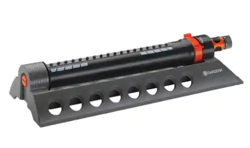 Gardena Comfort 3900-Square Foot Aqua Zoom Oscillating Sprinkler, Made in Germany