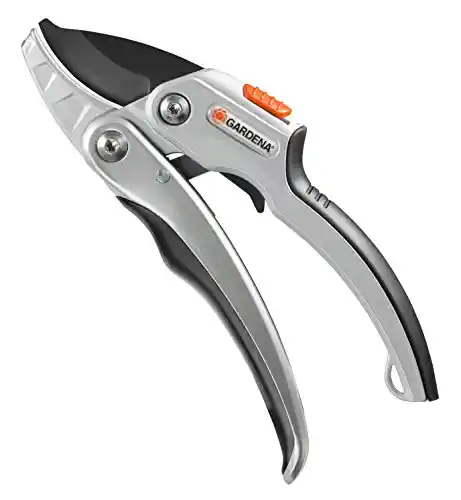GARDENA Comfort Ratchet Secateurs SmartCut: Stable garden shears, Anvil blade for thick, dry wood of up to 25 mm, 2 handle positions, with ratchet mechanism and alu handles (8798-20)