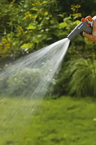 GARDENA N9115-FP-U Frost Proof Nozzle (Variable Spray Patterns), Water Stop