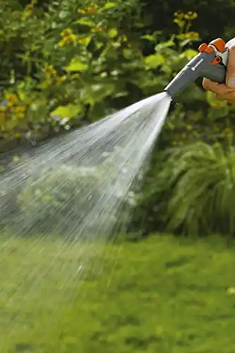 GARDENA N9117-FP Frost Proof Nozzle (Variable Spray Patterns), Adjustable Flow Regulator + Water Stop
